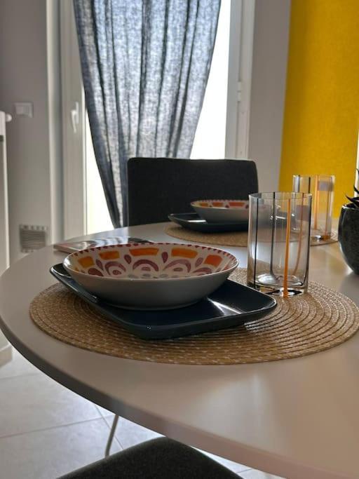 Faro Sul Mare Luxury Apartment - Zona Fiera Bari Exterior photo
