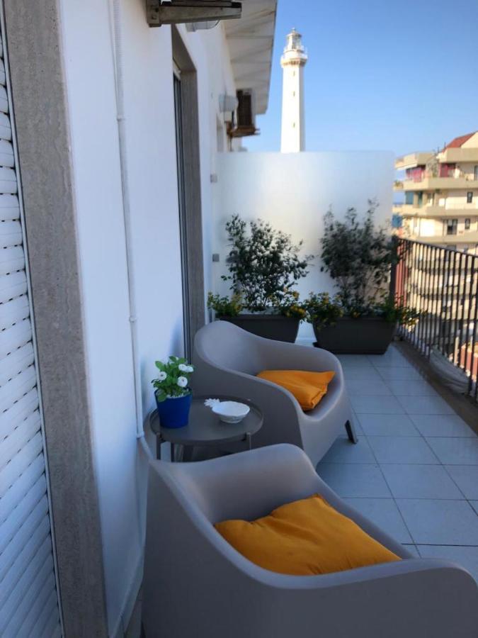 Faro Sul Mare Luxury Apartment - Zona Fiera Bari Exterior photo